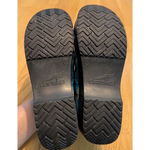 Dansko Womens Blue Tie Dye Professional Nurse Clogs Size 38 EU 7.5-8 US - Picture 8 of 9
